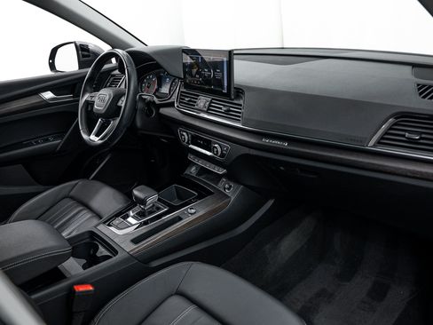 Certified 2023 Audi Q5 2.0T Premium w/ Convenience Package AWD/4WD image 8