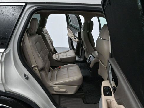 Used 2020 Lincoln Aviator Reserve w/ Equipment Group 202A image 34