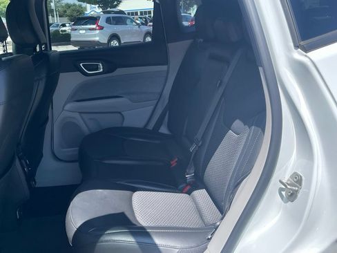 Used 2023 Jeep Compass Latitude AWD/4WD image 10