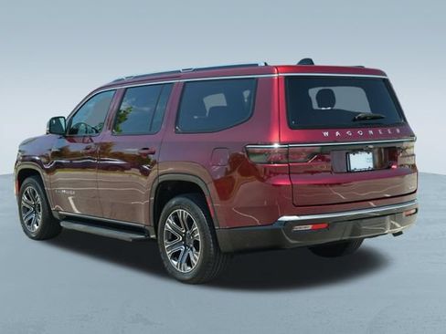 Used 2024 Jeep Wagoneer Series II w/ Flexible Seating Group AWD/4WD image 6