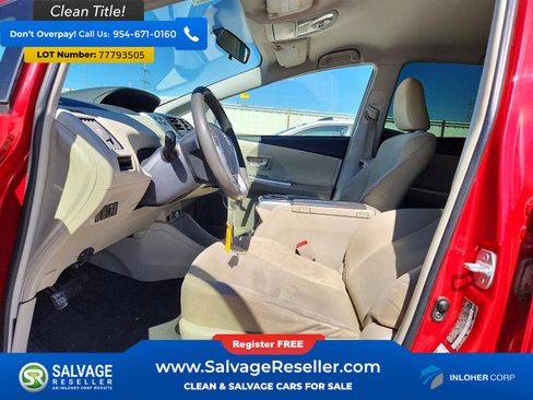 Used 2013 Toyota Prius V Three image 9