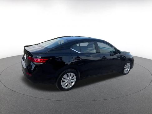 Used 2025 Nissan Sentra S image 15