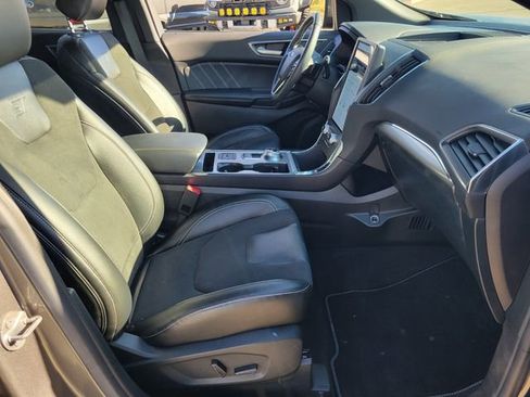 Used 2023 Ford Edge ST image 15