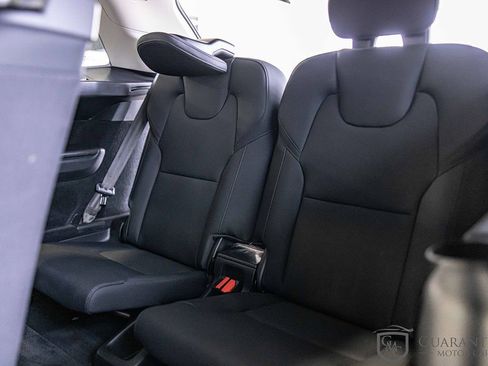 Used 2025 Volvo XC90 B6 Plus image 35