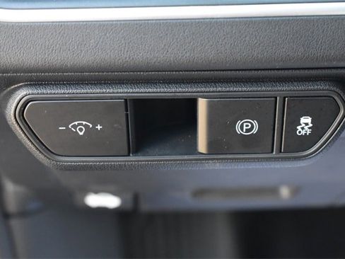 New 2025 Kia K4 LXS image 19