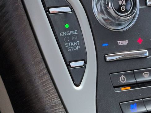 Certified 2020 Lincoln Nautilus Reserve FWD image 27
