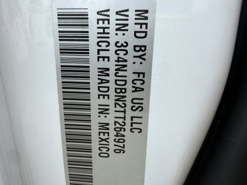 New 2026 Jeep Compass Latitude AWD/4WD image 18