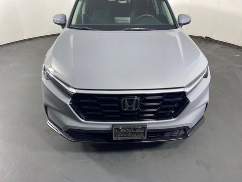 Used 2023 Honda CR-V EX image 6