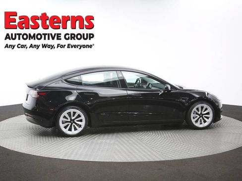 Used 2022 Tesla Model 3 Long Range AWD/4WD image 39