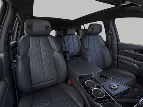 Used 2026 Cadillac Escalade IQ Sport 1 w/ LPO, Floor Liner Package AWD/4WD image 16