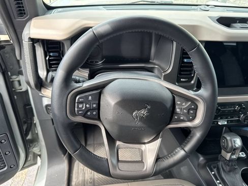 Used 2024 Ford Bronco Wildtrak AWD/4WD image 7