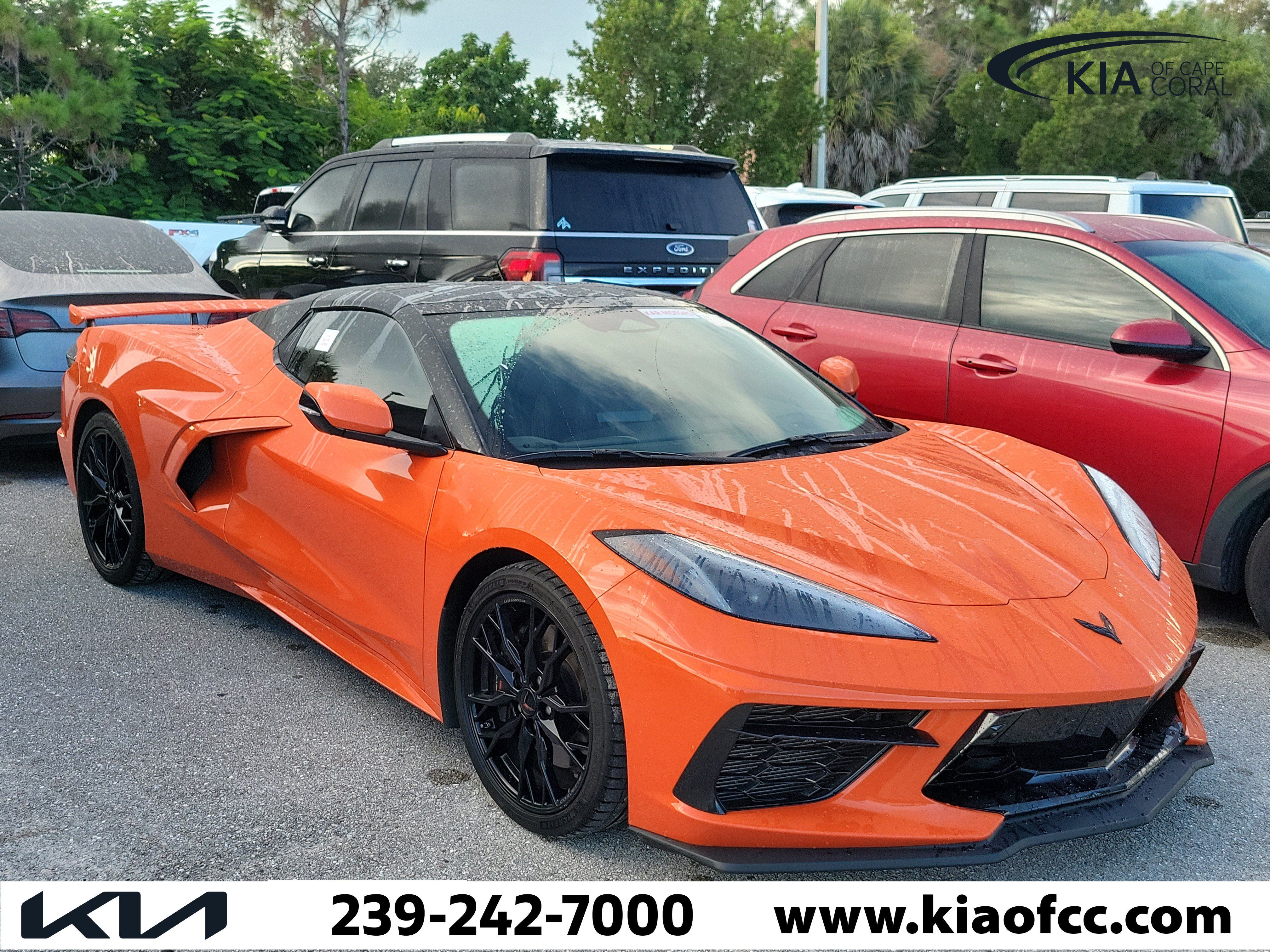 Used 2025 Chevrolet Corvette Stingray Preferred Conv w/ Z51 Performance Package RWD image 1