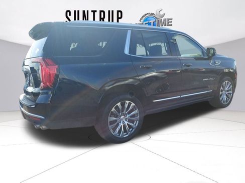 Used 2023 GMC Yukon Denali image 6