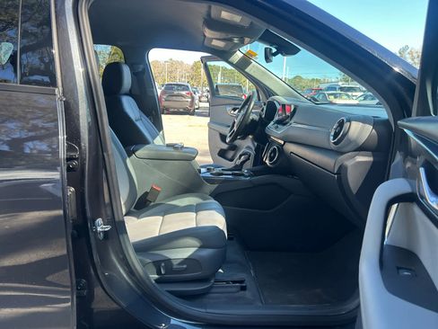 Used 2022 Chevrolet Blazer LT image 12