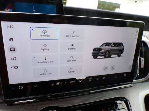 Used 2025 Ford Expedition Max Active AWD/4WD image 14