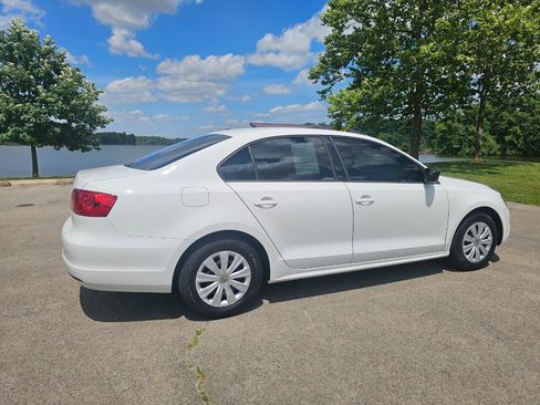 Used 2014 Volkswagen Jetta S FWD image 4