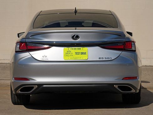 Used 2022 Lexus ES 350 Ultra Luxury w/ Accessory Package 2 image 11