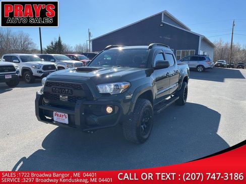 Used 2021 Toyota Tacoma TRD Sport w/ Technology Package image 1