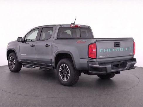 Used 2022 Chevrolet Colorado Z71 w/ Safety Package RWD image 5