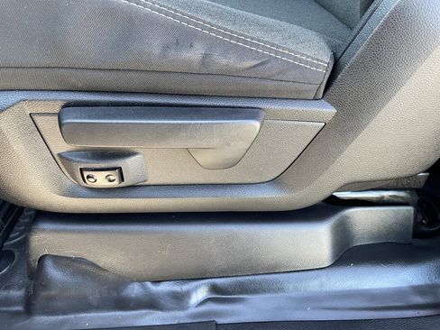 Used 2021 RAM 3500 Tradesman w/ Chrome Appearance Group image 7