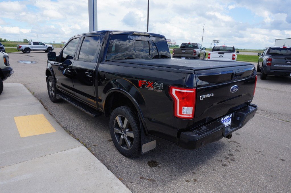 Used 2017 Ford F150 XLT w/ Equipment Group 302A Luxury AWD/4WD image 6