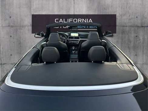 Used 2018 BMW 430i Convertible image 12