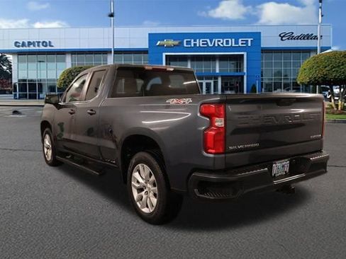 Used 2020 Chevrolet Silverado 1500 Custom w/ Custom Value Package image 6