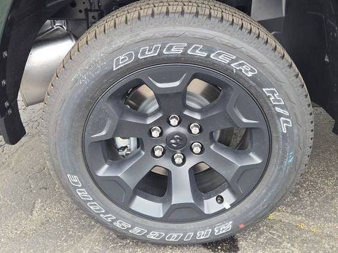 New 2026 RAM 1500 Big Horn w/ Night Edition AWD/4WD image 8