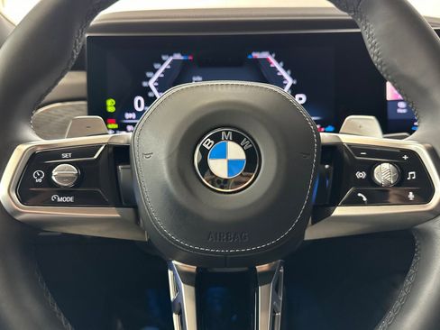 Certified 2023 BMW 760i xDrive image 17