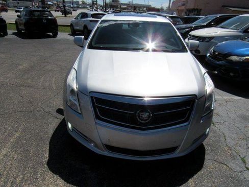 Used 2014 Cadillac XTS Platinum image 3