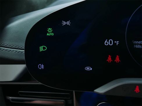 Used 2020 Porsche Taycan Turbo image 28