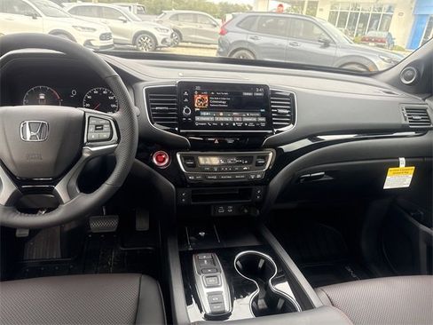 New 2026 Honda Ridgeline Black Edition image 17