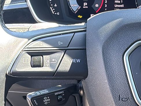 Used 2025 Audi Q3 2.0T Premium w/ Convenience Package image 23