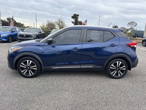 Certified 2020 Nissan Kicks SR image 7
