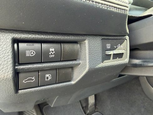Used 2019 Toyota Avalon XLE FWD image 15