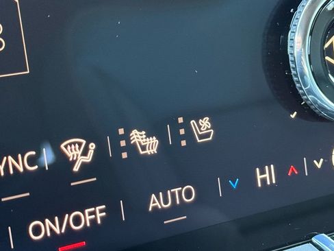 New 2026 GMC Yukon AT4 image 31