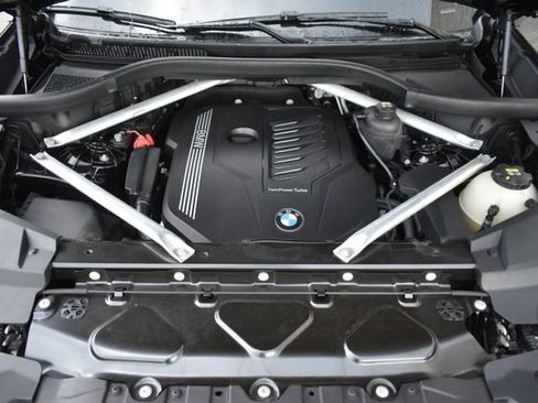 Used 2020 BMW X5 xDrive40i w/ Premium Package AWD/4WD image 54