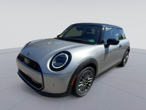 New 2025 MINI Cooper S FWD image 2