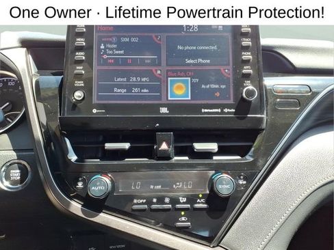 Used 2023 Toyota Camry XLE w/ Navigation Package FWD image 18