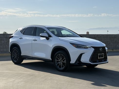 New 2026 Lexus NX 350 AWD w/ Premium Package image 2