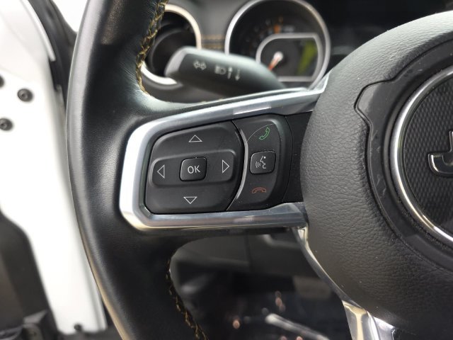Used 2022 Jeep Gladiator Overland AWD/4WD image 17