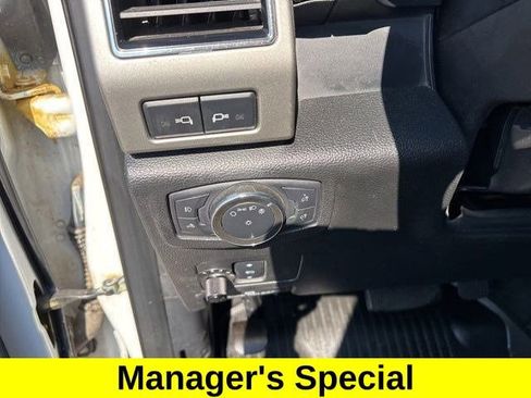 Used 2021 Ford F250 Lariat w/ Lariat Value Package AWD/4WD image 18