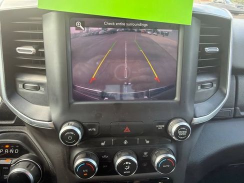 Used 2019 RAM 1500 Big Horn AWD/4WD image 18