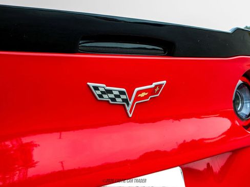 Used 2005 Chevrolet Corvette Convertible w/ Preferred Equipment Group image 74