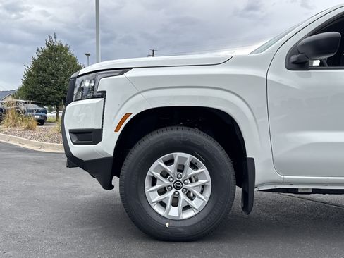 New 2026 Nissan Frontier S w/ Tow Package AWD/4WD image 8