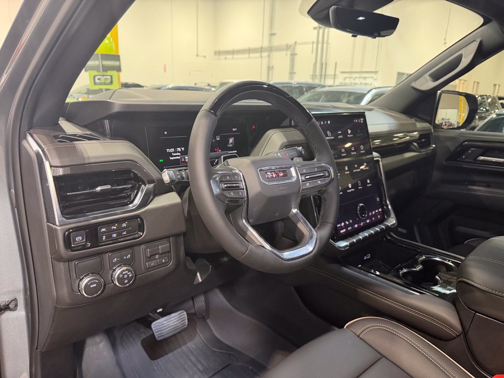 Used 2026 GMC Yukon Elevation w/ Elevation Premium Package RWD image 16