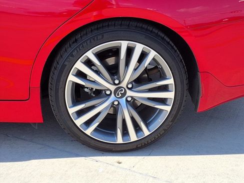 Used 2024 INFINITI Q50 Sensory image 8