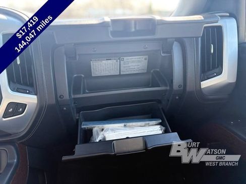 Used 2015 GMC Sierra 1500 SLT w/ SLT Crew Cab Value Package AWD/4WD image 22