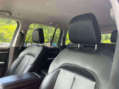 Used 2023 Jeep Grand Cherokee Limited AWD/4WD image 20