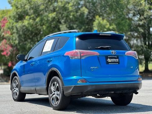 Used 2017 Toyota RAV4 LE w/ All Weather Liner Package FWD image 7